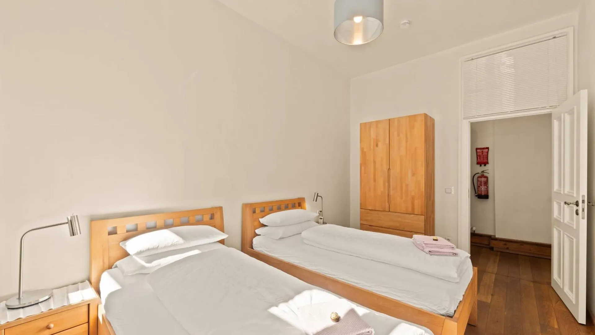 Apta Downtown Monument4Rent Near Checkpoint Charlie برلين 0*,